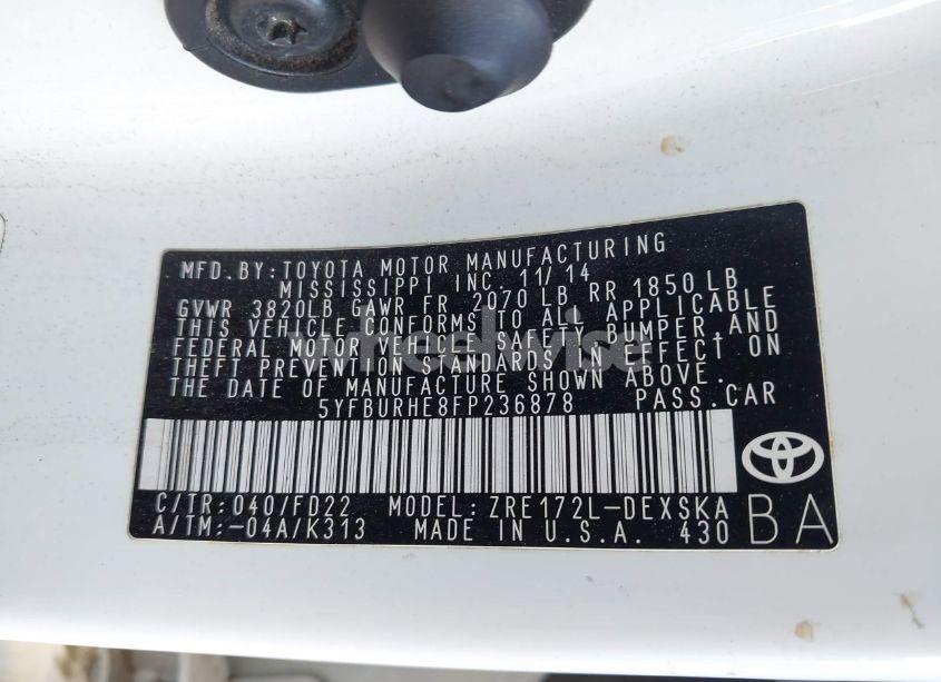 Photo 9 of 2015 Toyota Corolla S PLUS (VIN 5YFBURHE8FP236878)