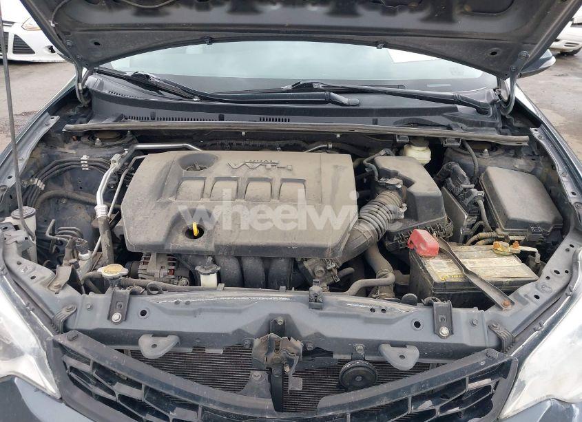 Photo 10 of 2015 Toyota Corolla S PLUS (VIN 5YFBURHE8FP239375)