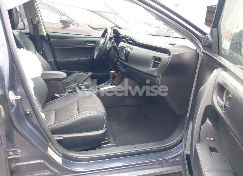 Photo 5 of 2015 Toyota Corolla S PLUS (VIN 5YFBURHE8FP239375)