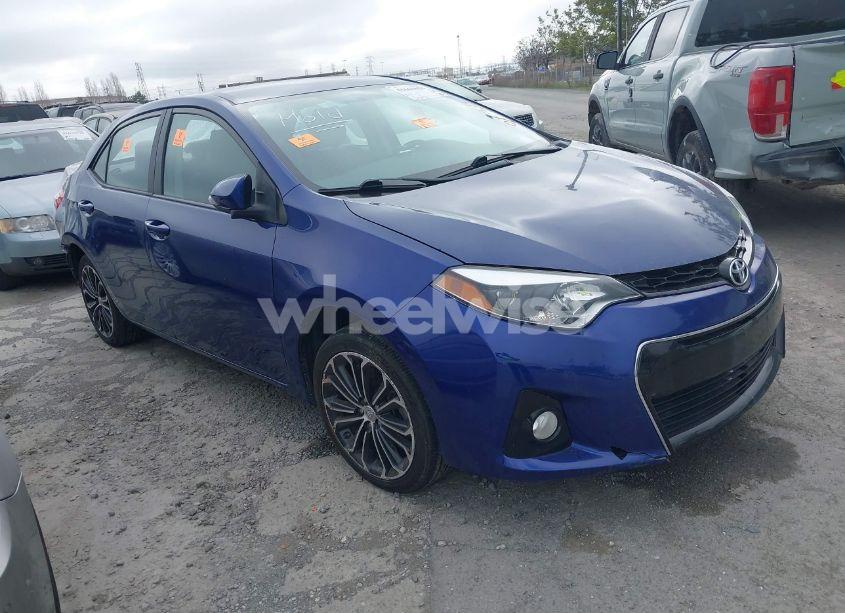 2015 Toyota Corolla S PLUS (VIN 5YFBURHE8FP253244) main photo