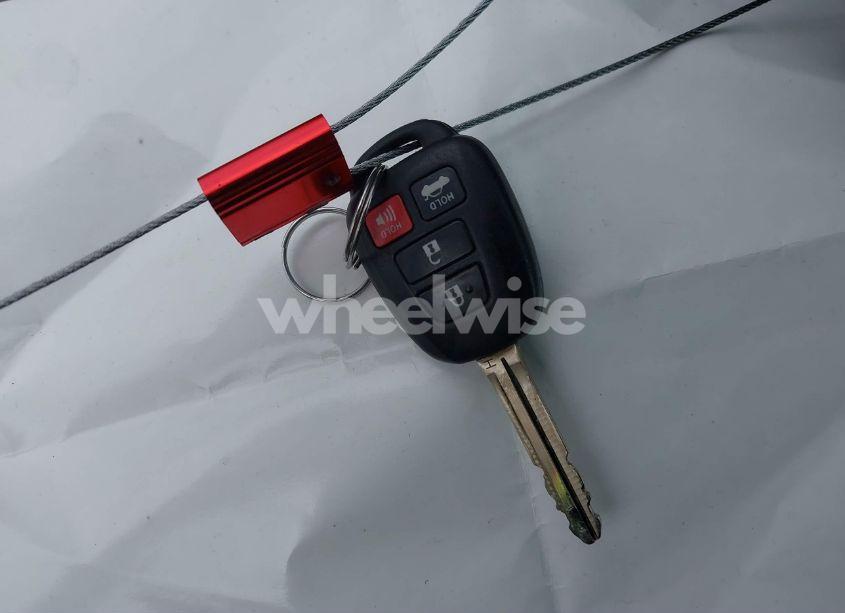 Photo 11 of 2015 Toyota Corolla S PLUS (VIN 5YFBURHE8FP274420)