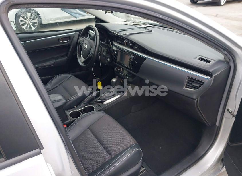 Photo 5 of 2015 Toyota Corolla S PLUS (VIN 5YFBURHE8FP274420)