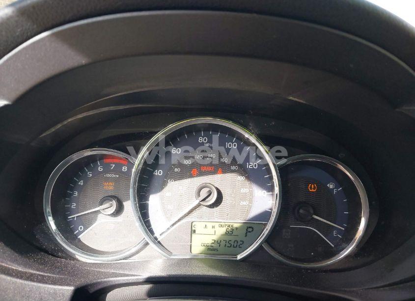 Photo 7 of 2015 Toyota Corolla LE (VIN 5YFBURHE8FP274935)