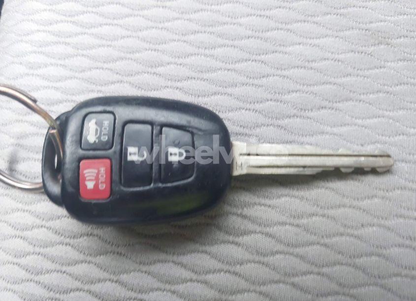 Photo 11 of 2015 Toyota Corolla L/LE/LE PLS/PRM/S/S PLS (VIN 5YFBURHE8FP287569)