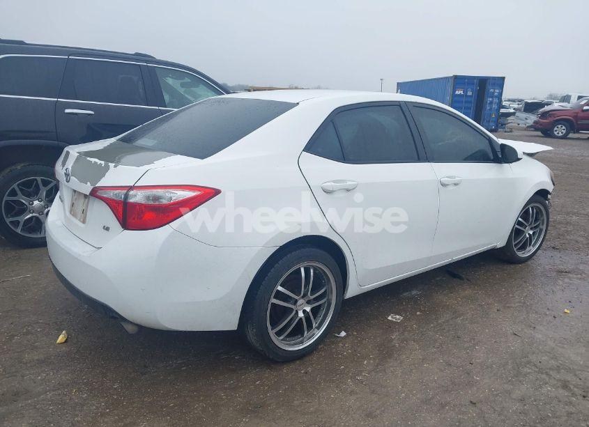 Photo 4 of 2015 Toyota Corolla L/LE/LE PLS/PRM/S/S PLS (VIN 5YFBURHE8FP287569)