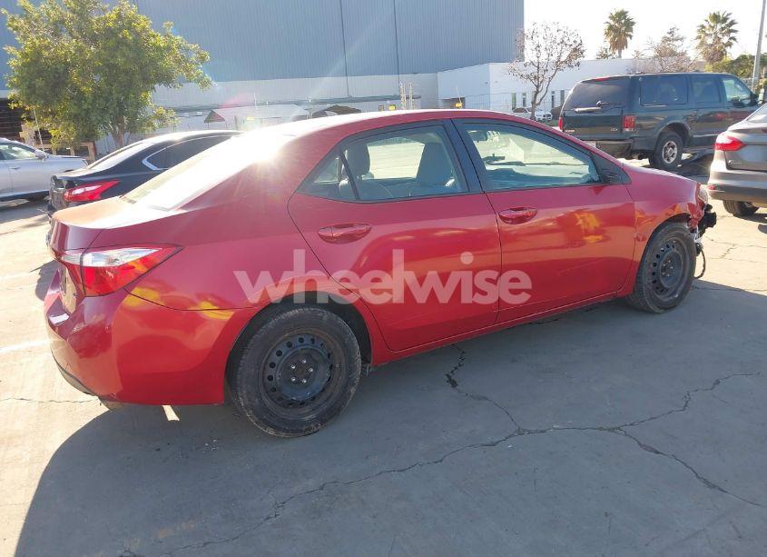 Photo 4 of 2015 Toyota Corolla LE (VIN 5YFBURHE8FP315273)