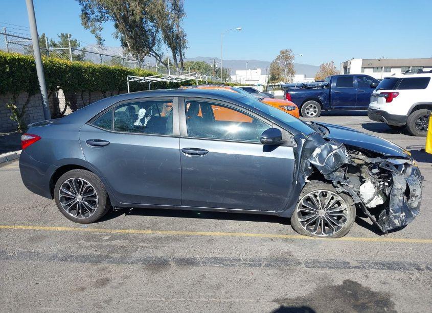 Photo 13 of 2015 Toyota Corolla S PLUS (VIN 5YFBURHE8FP321588)