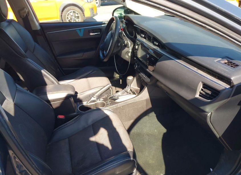 Photo 5 of 2015 Toyota Corolla S PLUS (VIN 5YFBURHE8FP321588)