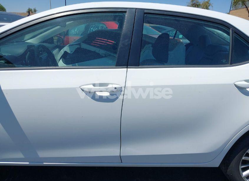 Photo 15 of 2015 Toyota Corolla L/LE/LE PLUS/LE PREMIUM/S/S PLUS/S PREMIUM (VIN 5YFBURHE8FP323230)