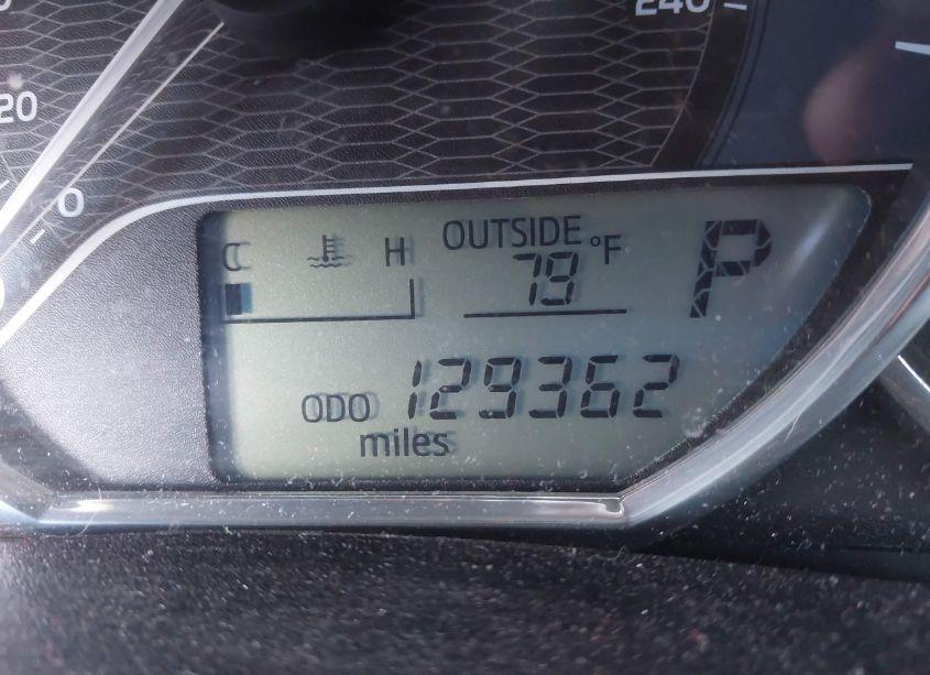 Photo 15 of 2015 Toyota Corolla L (VIN 5YFBURHE8FP336947)