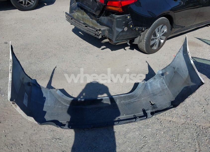 Photo 12 of 2015 Toyota Corolla L (VIN 5YFBURHE8FP350427)