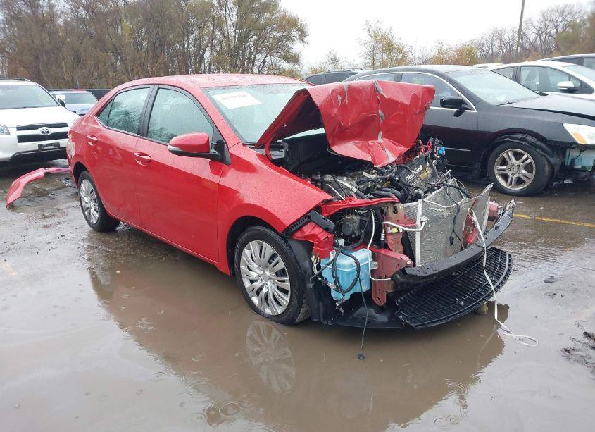 2015 Toyota Corolla S (VIN 5YFBURHE8FP351948) main photo