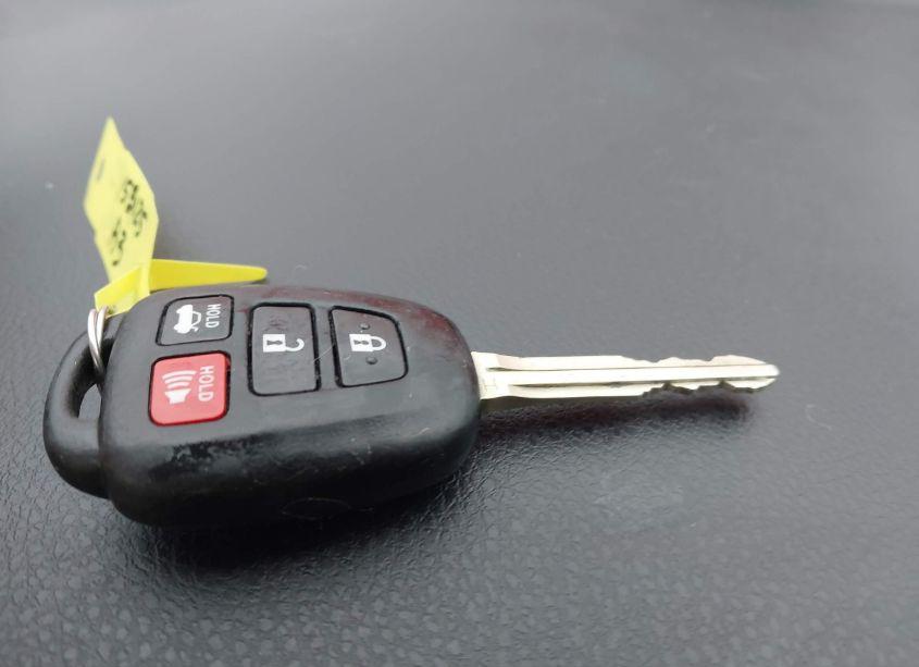 Photo 11 of 2015 Toyota Corolla S (VIN 5YFBURHE8FP351948)