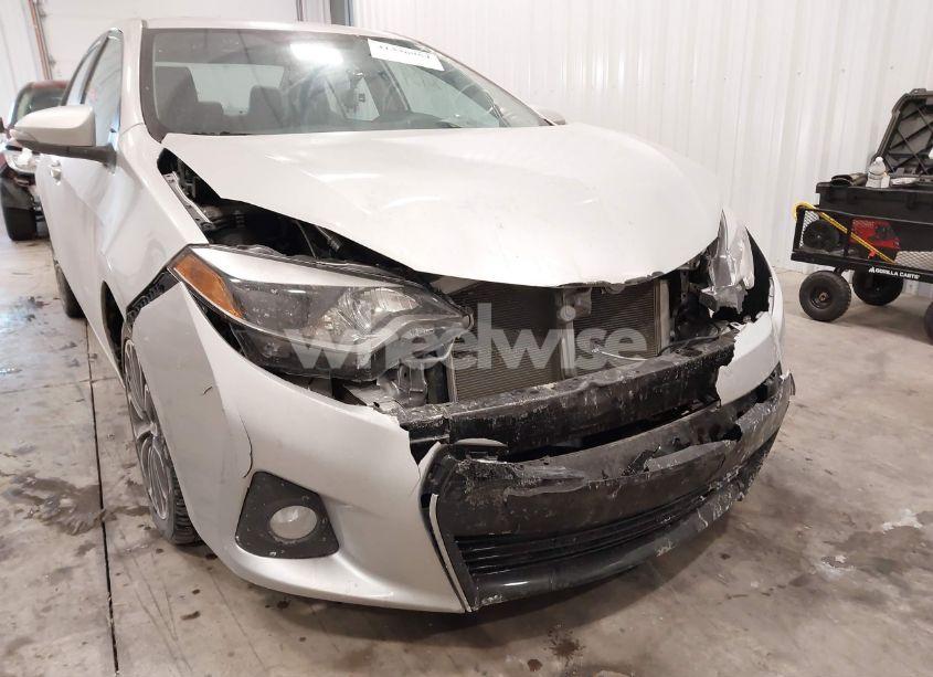 Photo 6 of 2015 Toyota Corolla S PLUS (VIN 5YFBURHE8FP356499)