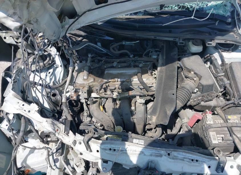 Photo 10 of 2016 Toyota Corolla LE (VIN 5YFBURHE8GP387415)