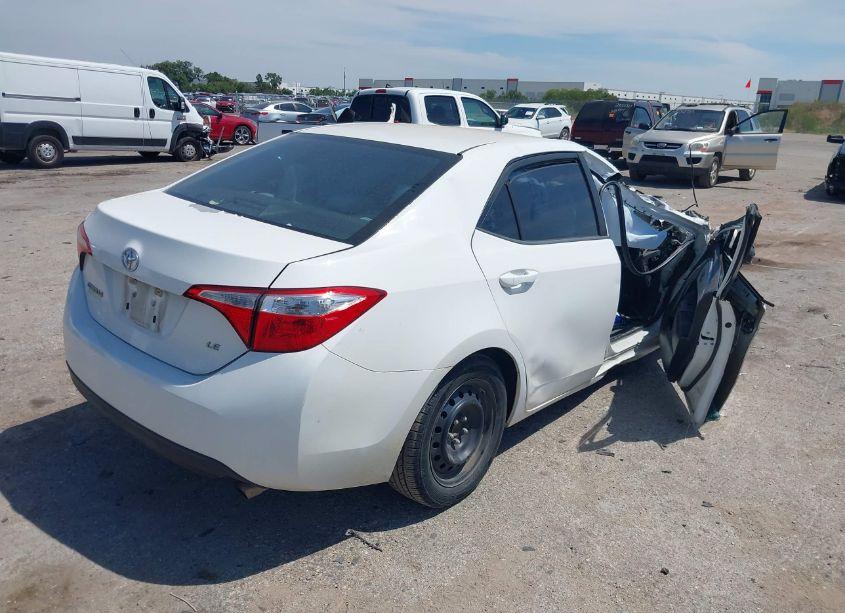 Photo 4 of 2016 Toyota Corolla LE (VIN 5YFBURHE8GP387415)