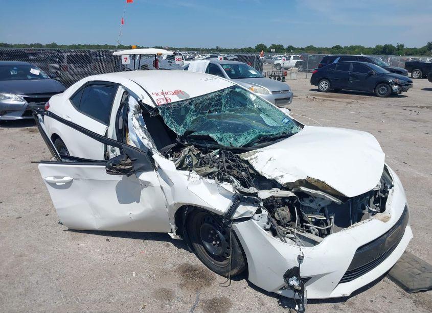 Photo 6 of 2016 Toyota Corolla LE (VIN 5YFBURHE8GP387415)