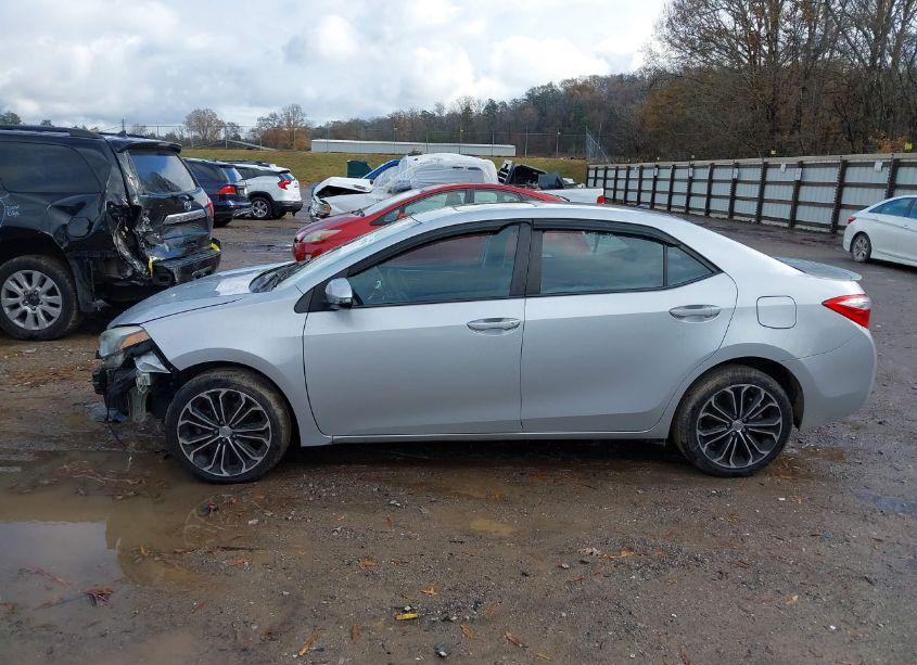 Photo 14 of 2016 Toyota Corolla S PREMIUM (VIN 5YFBURHE8GP388998)