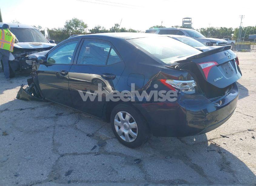 Photo 3 of 2016 Toyota Corolla L (VIN 5YFBURHE8GP397068)