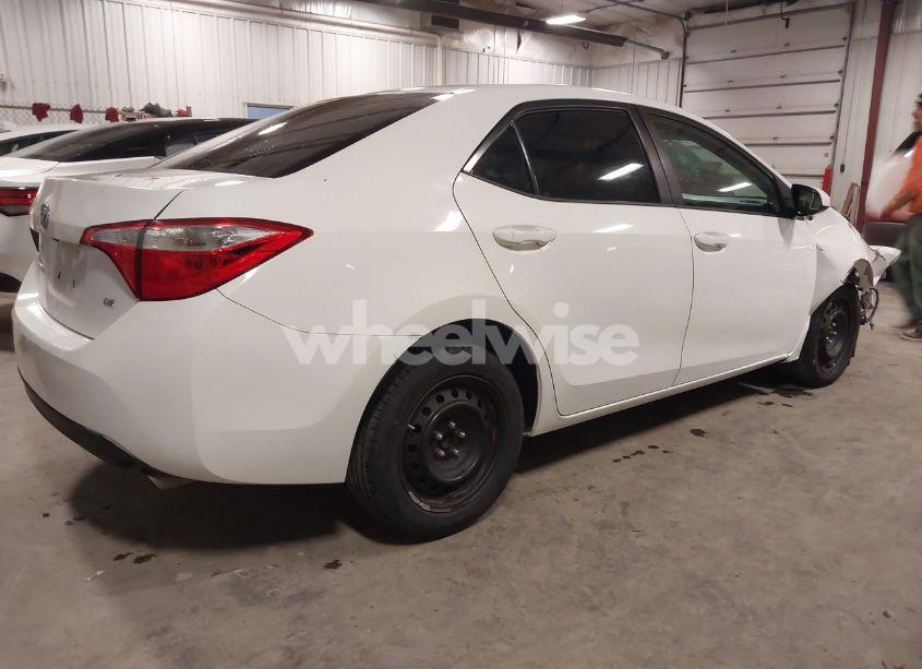 Photo 4 of 2016 Toyota Corolla LE (VIN 5YFBURHE8GP417271)