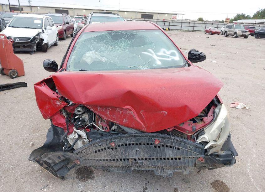 Photo 6 of 2016 Toyota Corolla LE (VIN 5YFBURHE8GP429789)