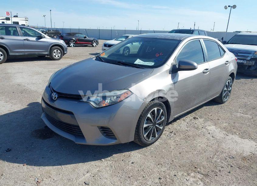 Photo 2 of 2016 Toyota Corolla LE (VIN 5YFBURHE8GP459407)