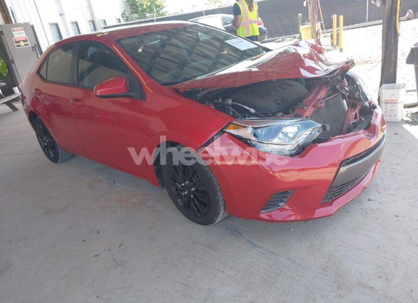 2016 Toyota Corolla LE (VIN 5YFBURHE8GP466857) main photo