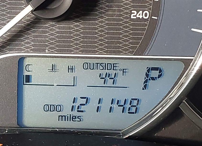 Photo 16 of 2016 Toyota Corolla LE (VIN 5YFBURHE8GP477809)