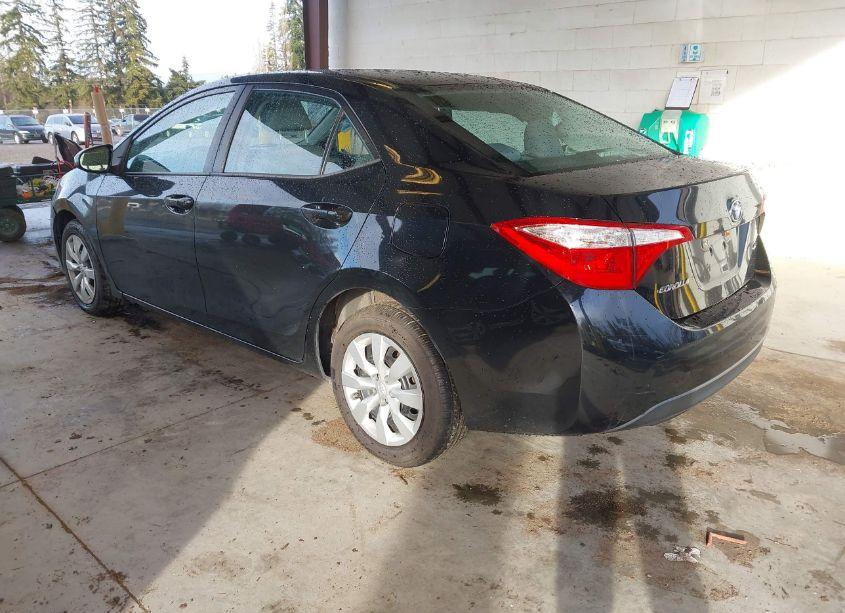 Photo 3 of 2016 Toyota Corolla LE (VIN 5YFBURHE8GP477809)