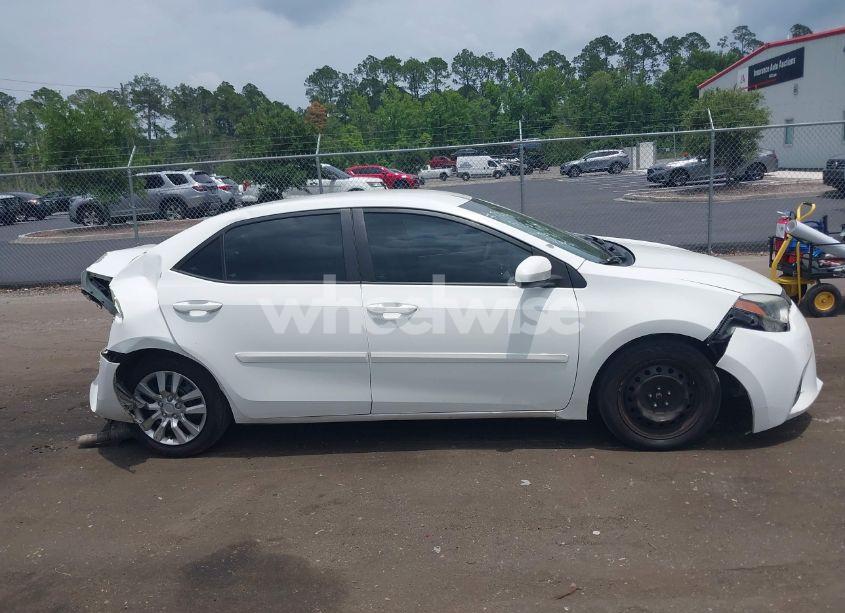 Photo 13 of 2016 Toyota Corolla LE (VIN 5YFBURHE8GP482590)