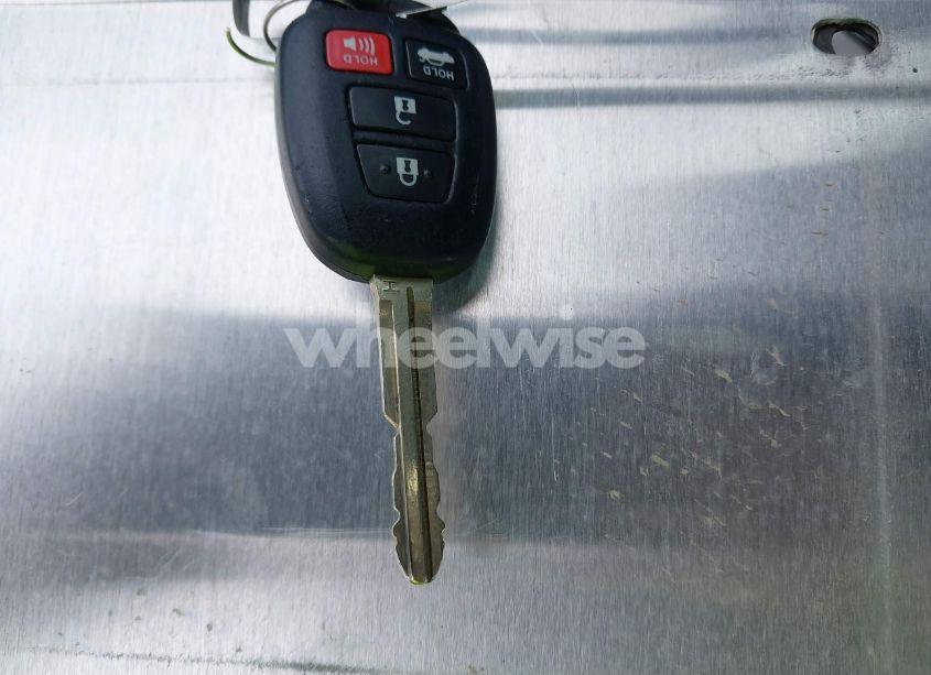 Photo 11 of 2016 Toyota Corolla L/LE/LE PLUS/LE PREMIUM/S/S PLUS/S PREMIUM/S W/SPECIAL EDITION PKG (VIN 5YFBURHE8GP498501)