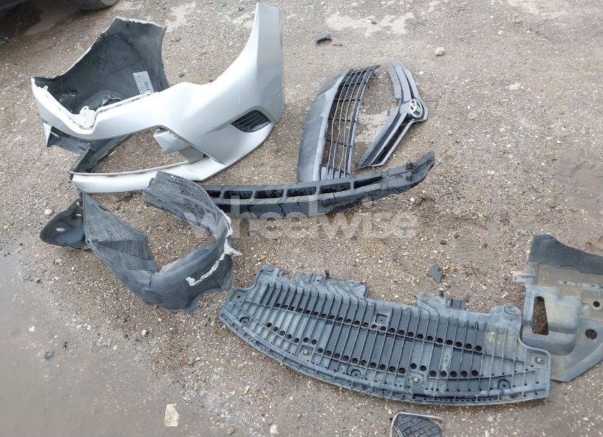 Photo 12 of 2016 Toyota Corolla L/LE/LE PLUS/LE PREMIUM/S/S PLUS/S PREMIUM/S W/SPECIAL EDITION PKG (VIN 5YFBURHE8GP498501)