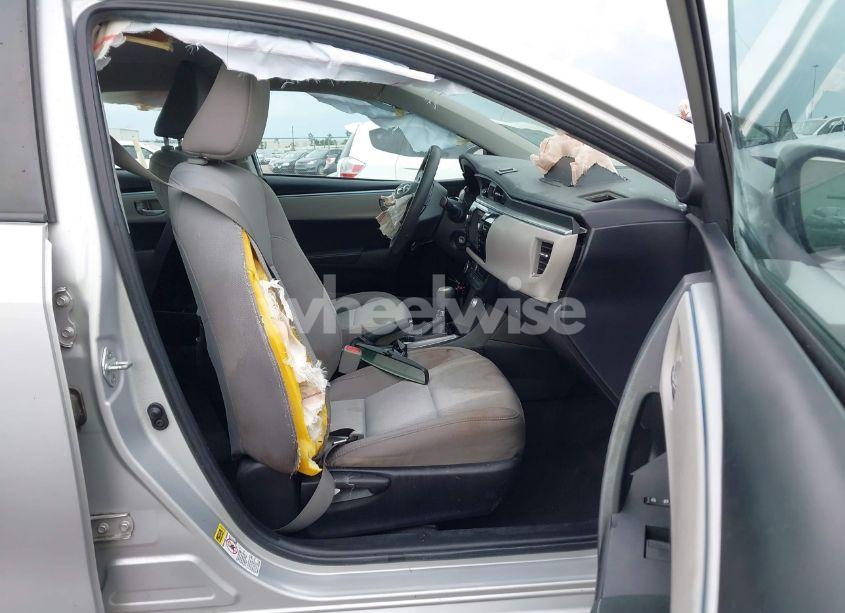 Photo 5 of 2016 Toyota Corolla L/LE/LE PLUS/LE PREMIUM/S/S PLUS/S PREMIUM/S W/SPECIAL EDITION PKG (VIN 5YFBURHE8GP498501)