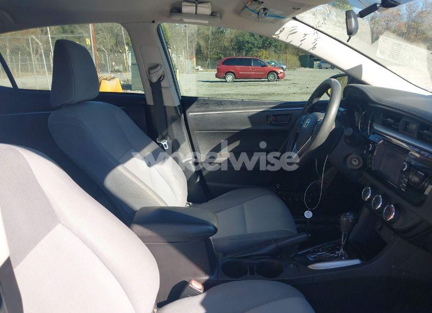 Photo 5 of 2016 Toyota Corolla L (VIN 5YFBURHE8GP498711)