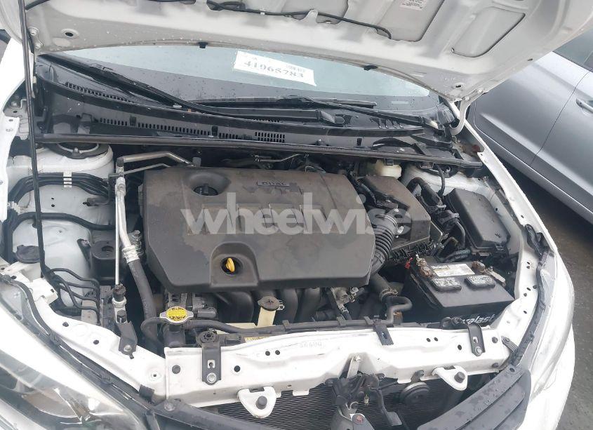 Photo 10 of 2016 Toyota Corolla LE (VIN 5YFBURHE8GP512056)