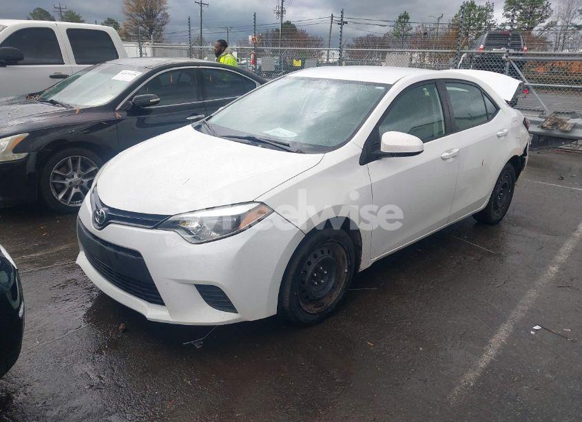 Photo 2 of 2016 Toyota Corolla LE (VIN 5YFBURHE8GP512056)