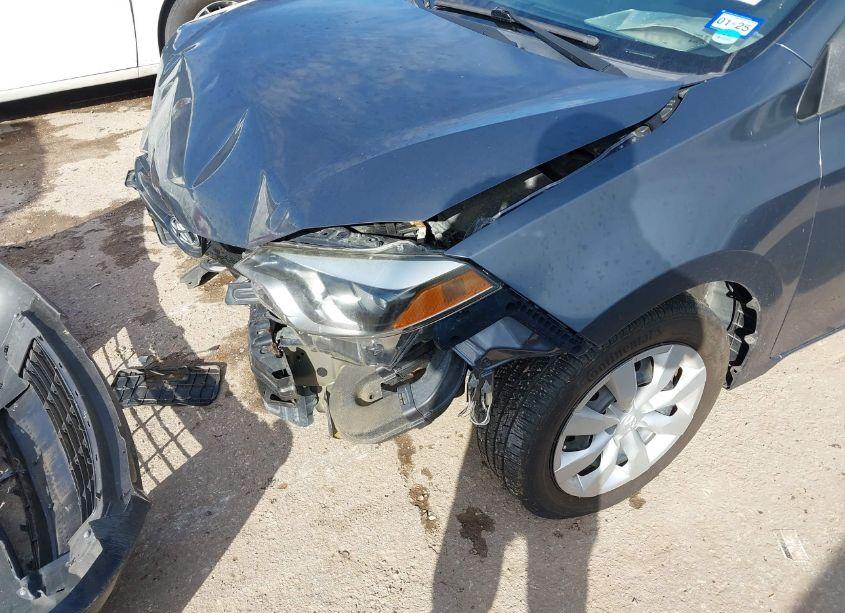 Photo 17 of 2016 Toyota Corolla LE (VIN 5YFBURHE8GP523302)