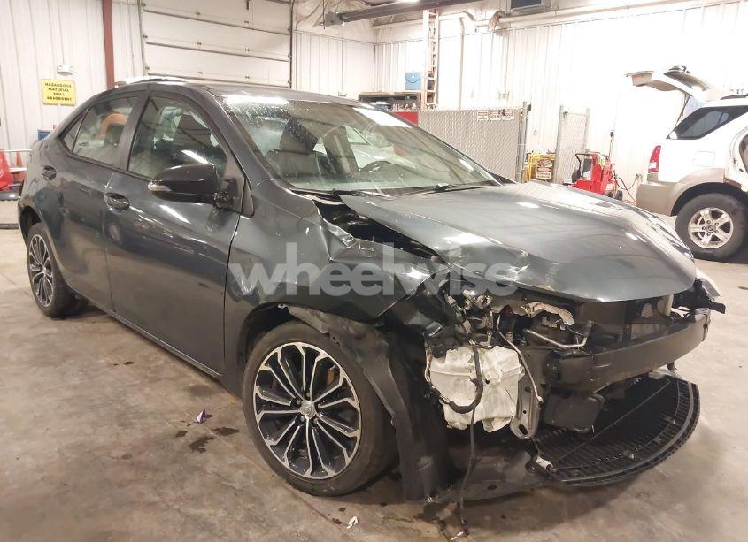 2016 Toyota Corolla S PLUS (VIN 5YFBURHE8GP532999) main photo