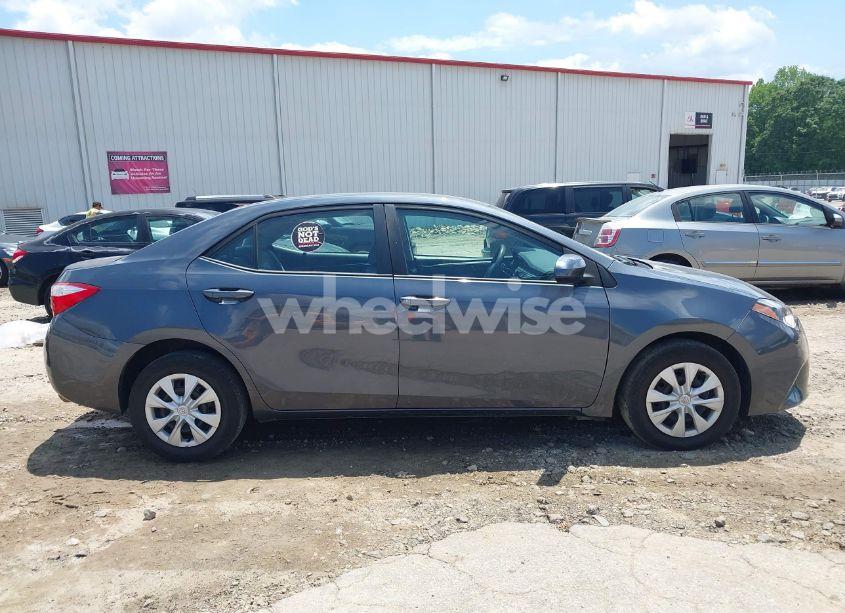 Photo 13 of 2016 Toyota Corolla L (VIN 5YFBURHE8GP554419)
