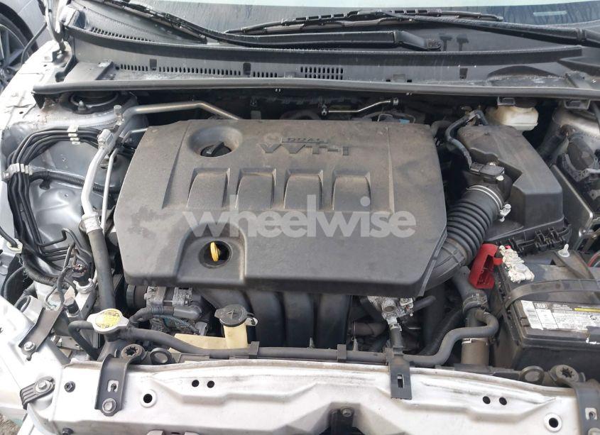 Photo 10 of 2016 Toyota Corolla LE (VIN 5YFBURHE8GP563816)