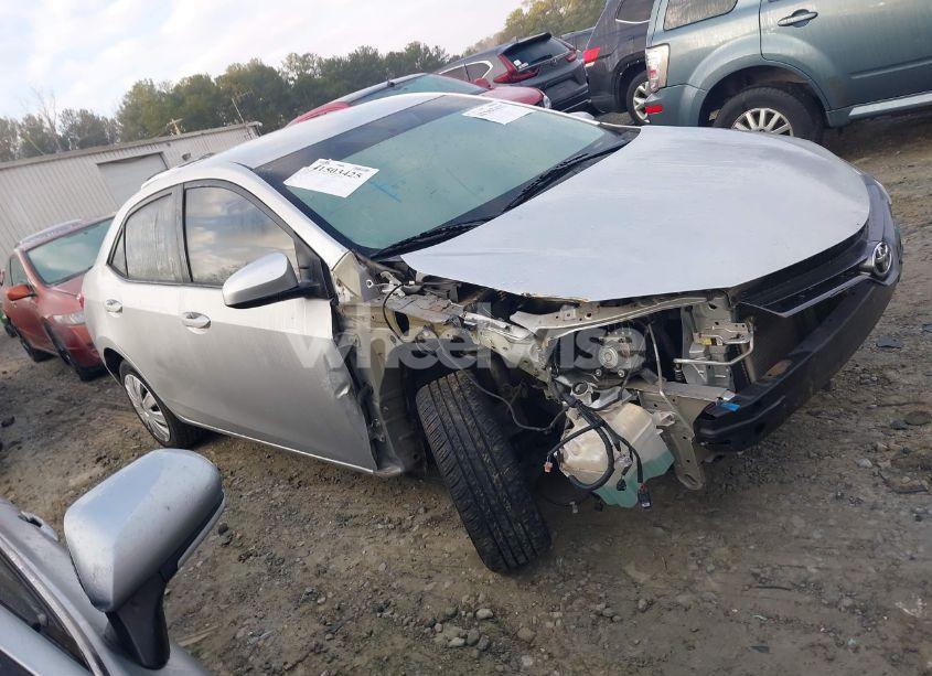 Photo 13 of 2016 Toyota Corolla LE (VIN 5YFBURHE8GP563816)