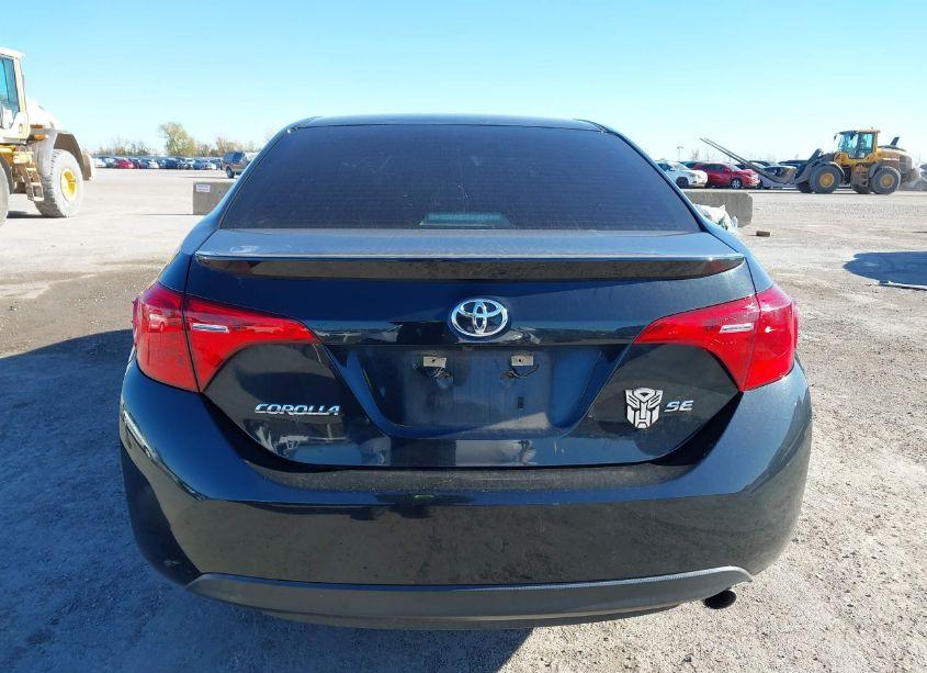 Photo 16 of 2017 Toyota Corolla SE (VIN 5YFBURHE8HP583016)