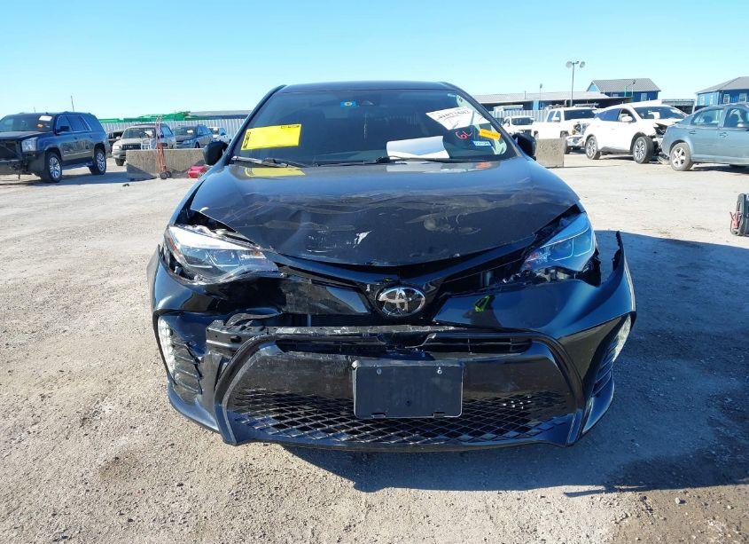 Photo 6 of 2017 Toyota Corolla SE (VIN 5YFBURHE8HP583016)