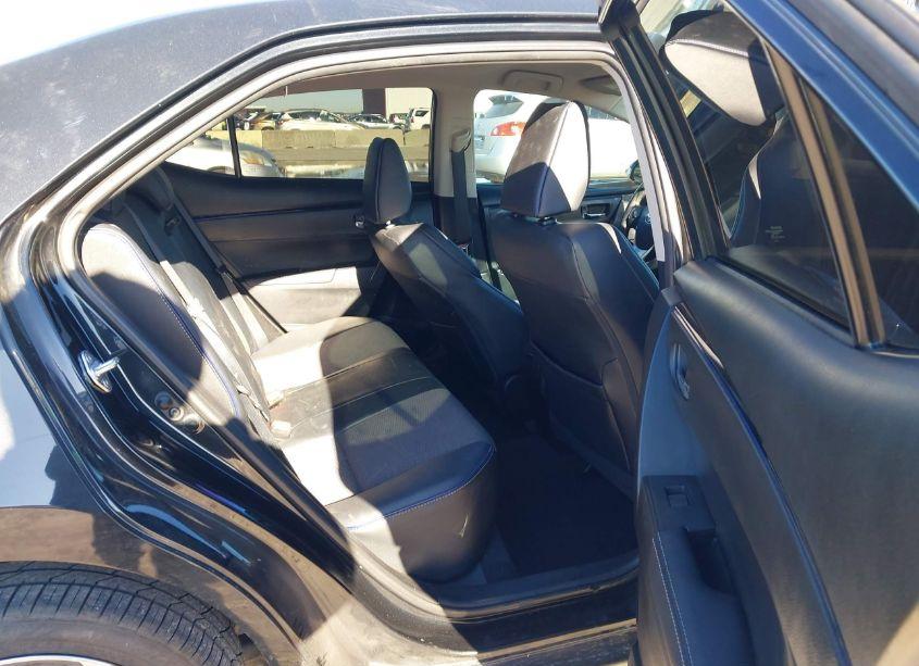 Photo 8 of 2017 Toyota Corolla SE (VIN 5YFBURHE8HP583016)