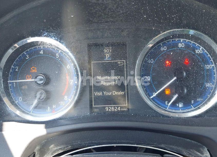 Photo 7 of 2017 Toyota Corolla SE (VIN 5YFBURHE8HP592962)