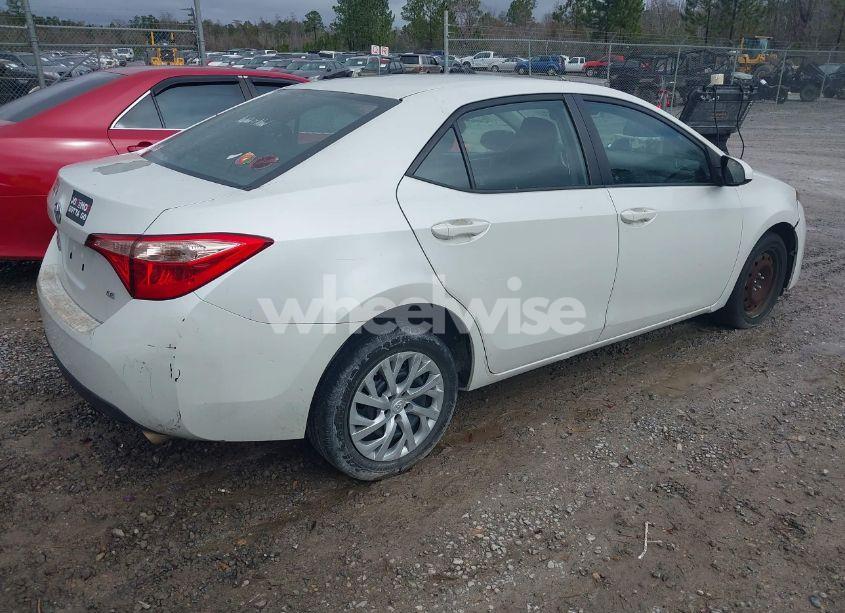 Photo 4 of 2017 Toyota Corolla LE (VIN 5YFBURHE8HP597076)
