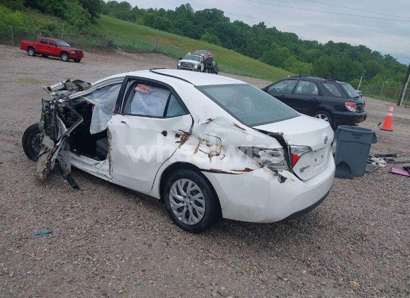 Photo 3 of 2017 Toyota Corolla LE (VIN 5YFBURHE8HP601174)