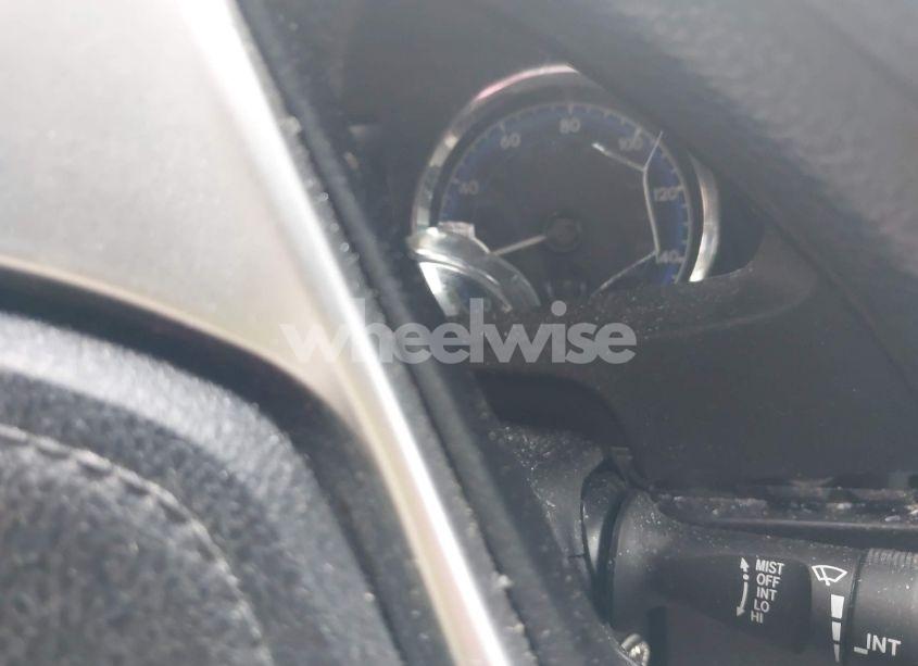 Photo 7 of 2017 Toyota Corolla LE (VIN 5YFBURHE8HP601174)