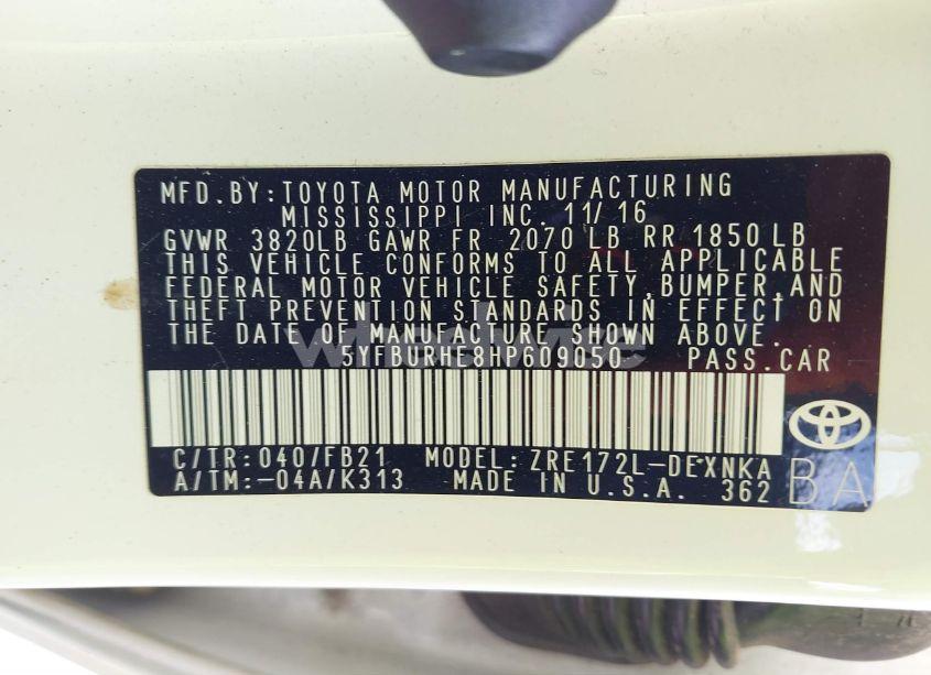 Photo 9 of 2017 Toyota Corolla LE (VIN 5YFBURHE8HP609050)