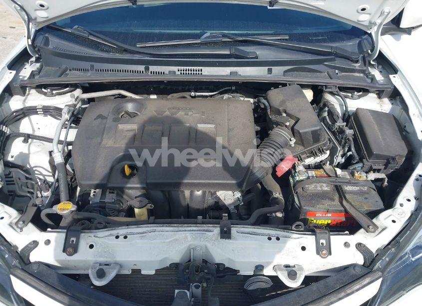 Photo 10 of 2017 Toyota Corolla SE (VIN 5YFBURHE8HP623174)